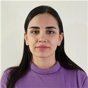 Recherche d’un poste d’enseignante d’anglais et de garde d’enfants à Paris